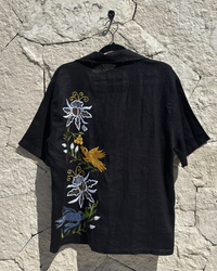 TULUM "MAYAN GARDEN" LINEN POLO LUXE BLACK